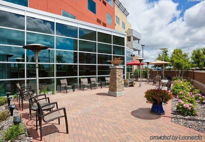 Courtyard Minneapolis Arbor Lakes Hotel 3*